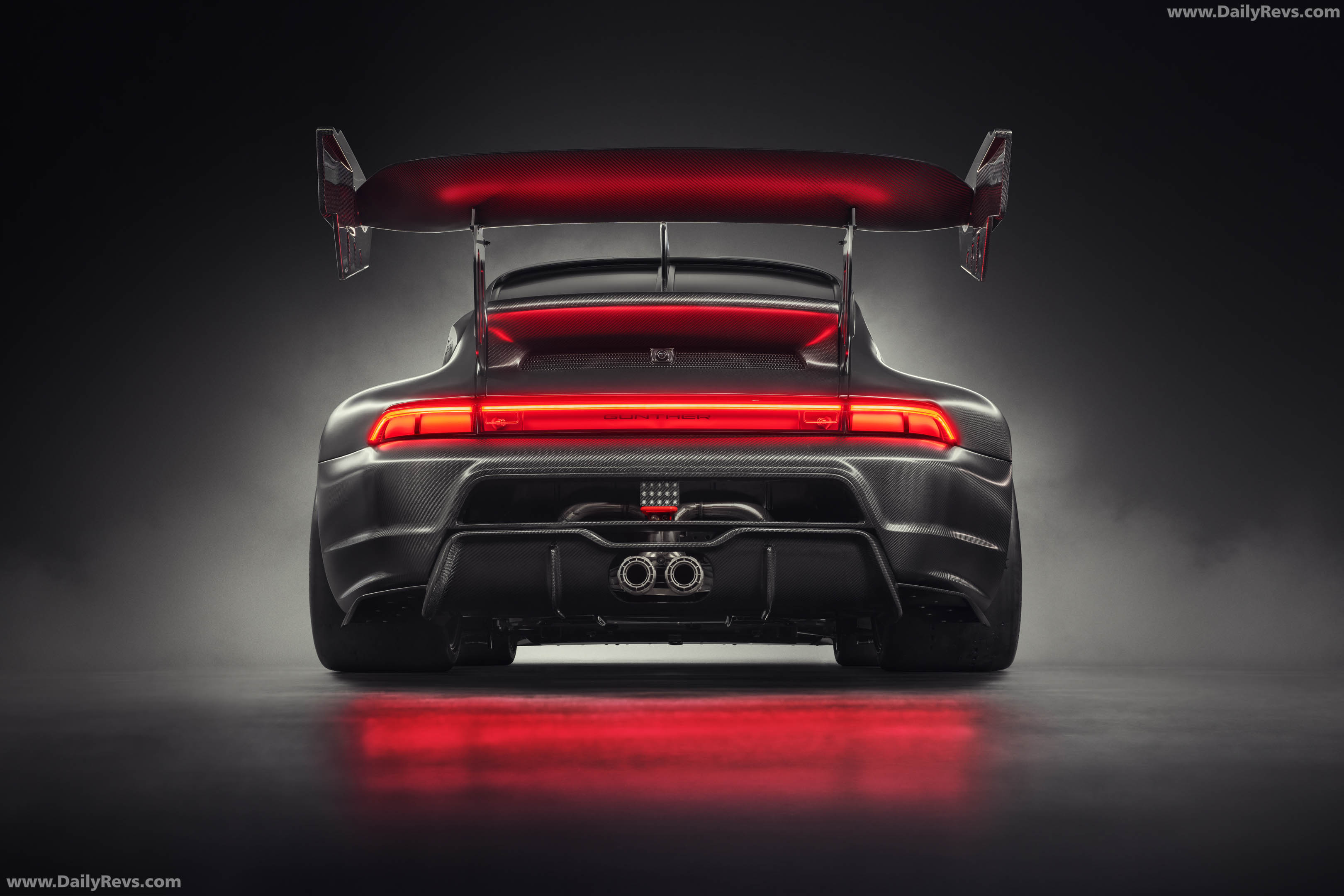 2027 Gunther Werks GXR-Evo Rear View
